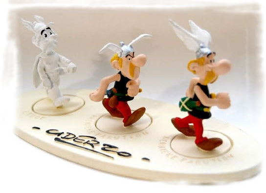 ASTERIX: L'EVOLUTION D'ASTERIX - figurines en métal 7 cm