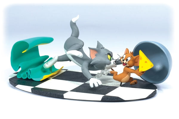 TOM & JERRY - "IT'S A GAME OF CAT AND MOUSE" - diorama figurines plastiques