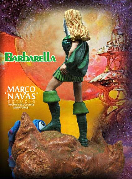 BARBARELLA - statuette résine 8.5 cm